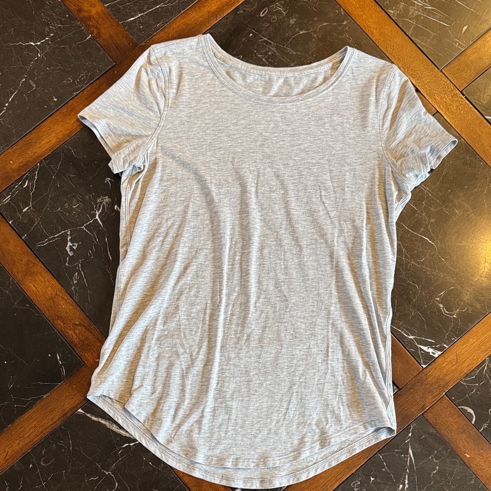 Lululemon Gray Top